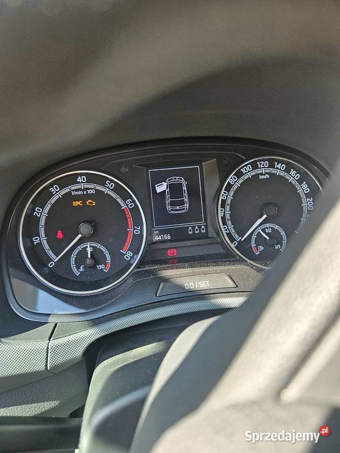 MERCEDESBENZ E200 BLUTEC NOWY SILNIK nieuszkodzony Bielawa