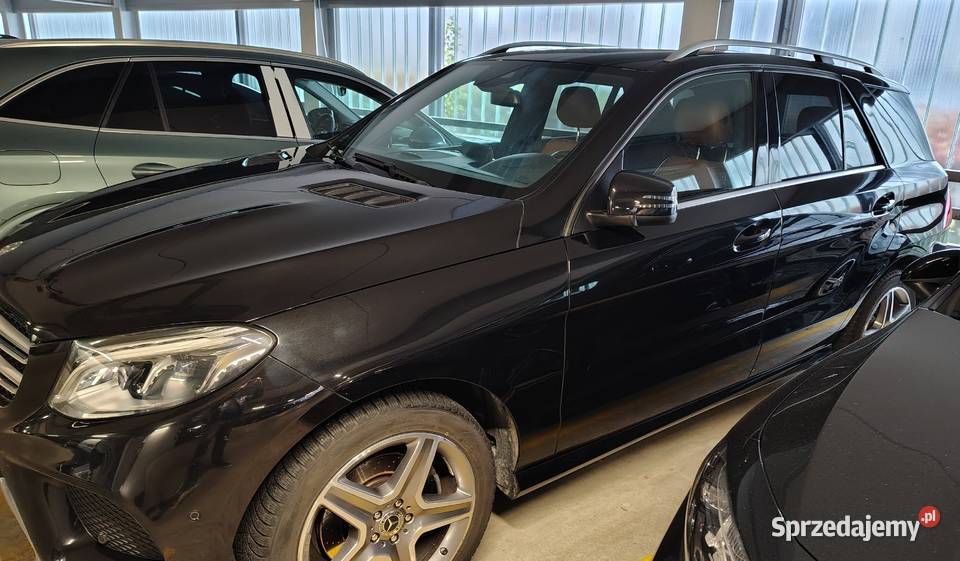Mercedes GLE 350 4MaticSalon 1WłSerwisowany w 350 Warszawa