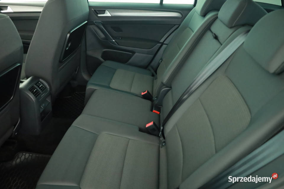 VW Golf Sportsvan 15 TSI nieuszkodzony