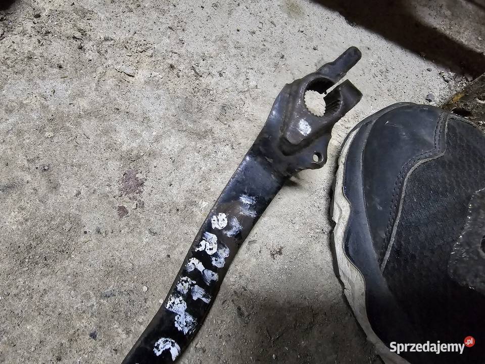 Suzuki DR 600 650 stopka wajcha hamulca biegów Jelenia Góra