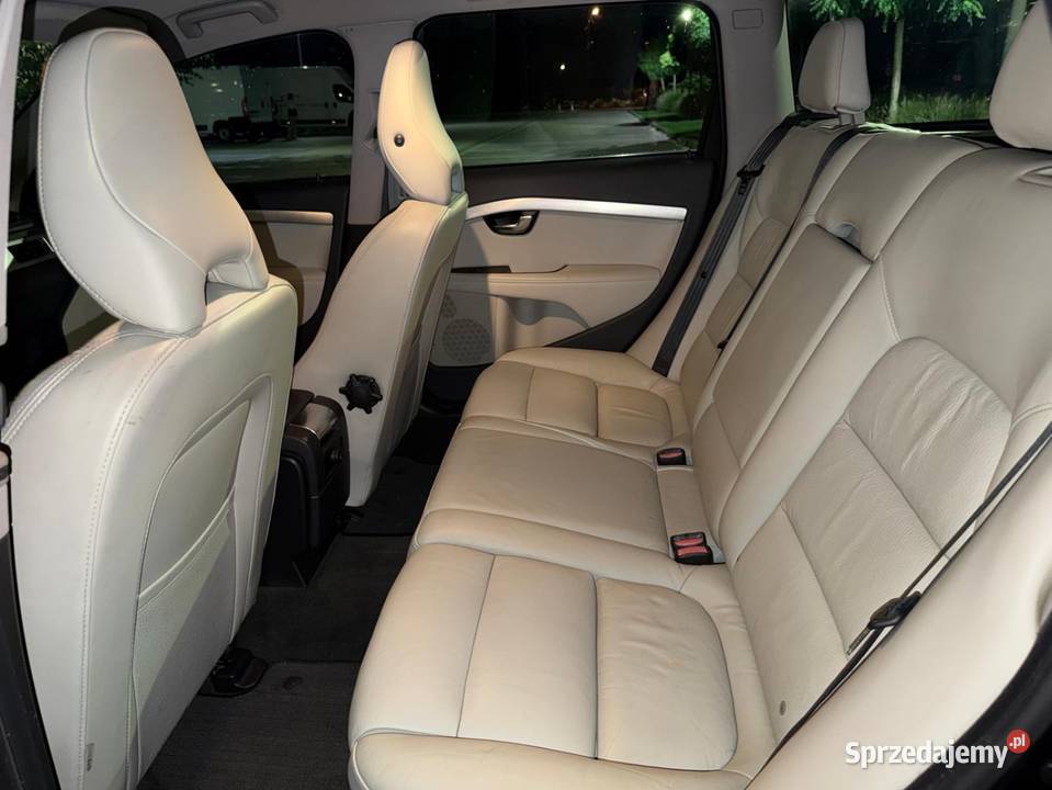 Volvo V70 16 HDI Nowe sprzęgło El klapa Fotel klimatyzacja Belsk Duży