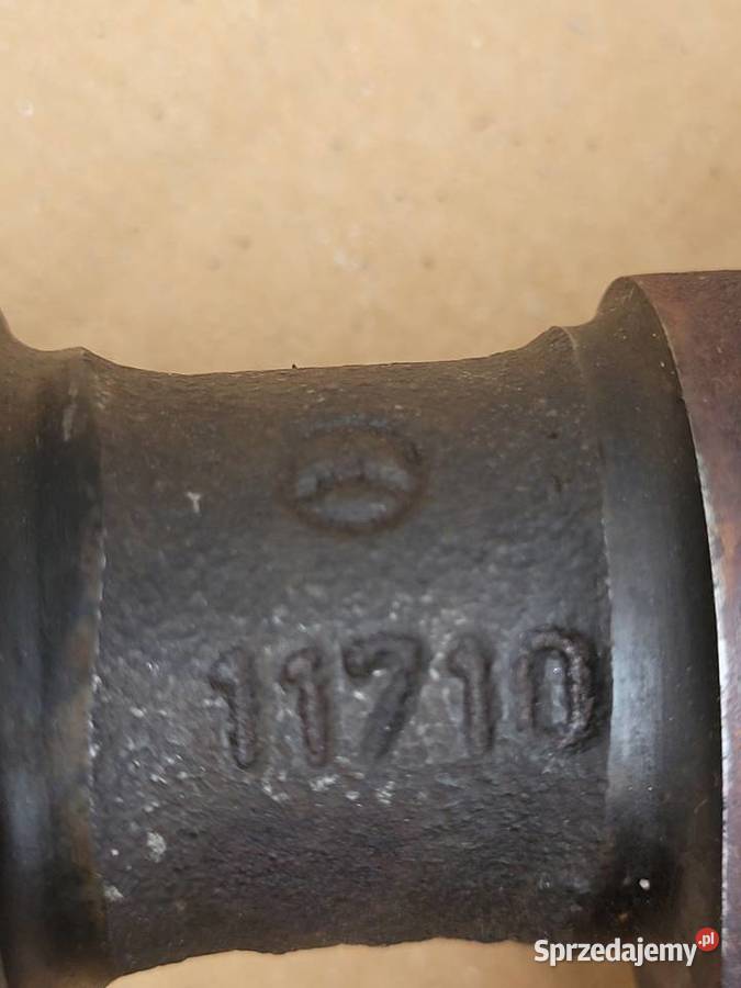 Wałek rozrządu Mercedes w126 c126 500 osobowe Kielce