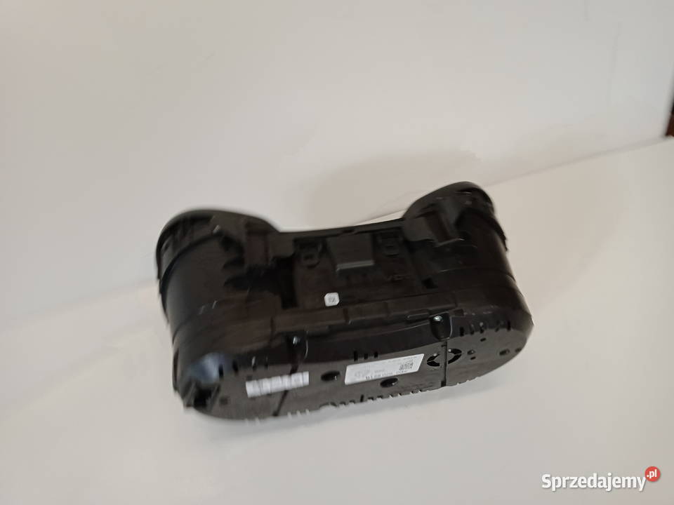 SKODA OCTAVIA III LICZNIK ZEGARY 5E092091B 13 Rakoniewice