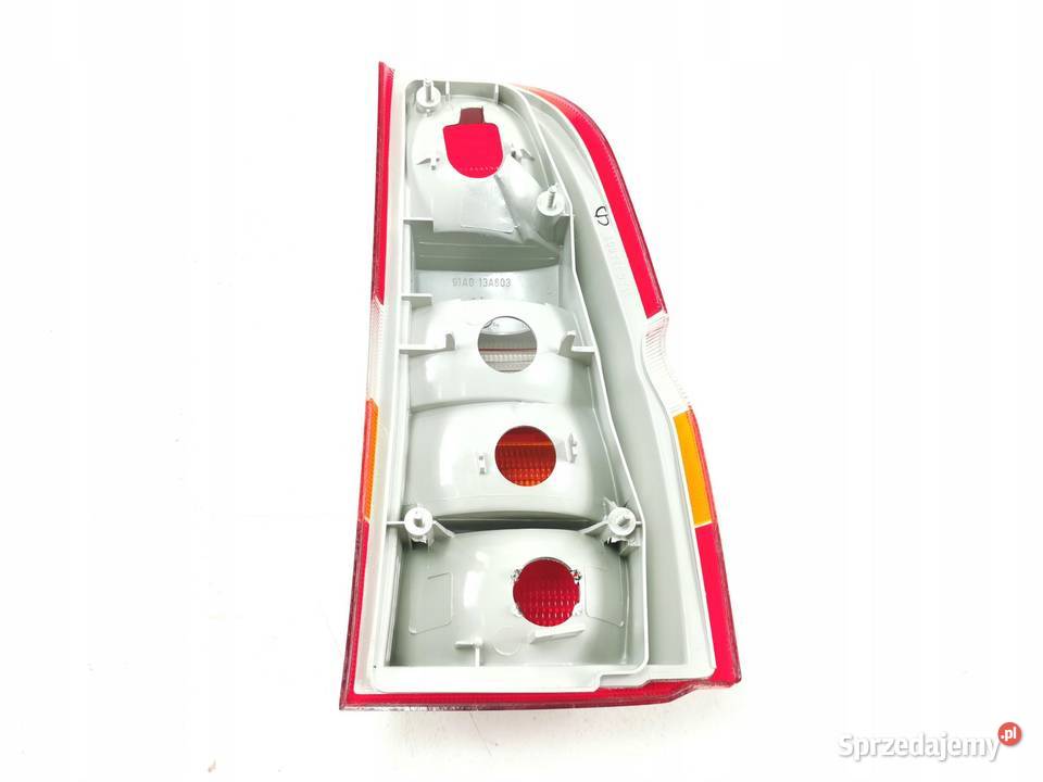 LAMPA LEWY TYŁ FORD ESCORT VI COSWORTH 1998