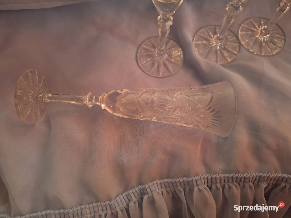 Kieliszki do szampana kryształowe 24 Pbo 4 Wrocław sprzedam