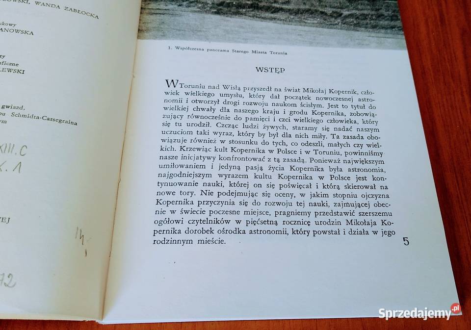 Astronomia w Toruniu mieście Mikołaja Kopernika Książki naukowe i popularnonaukowe