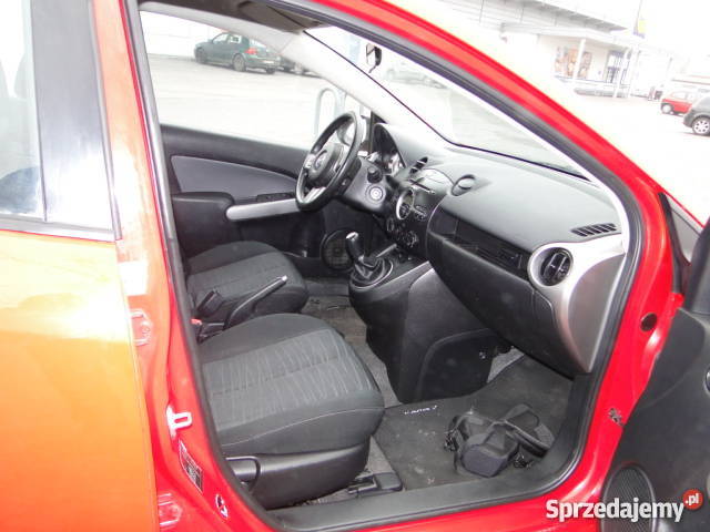 Piękna czerwona Mazda 2 122009 r czerwony pomorskie Człuchów sprzedam