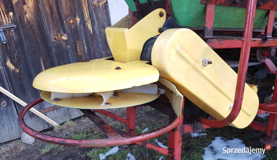 Rozsiewacz MOTYL 600l do nawozu wapna czy soli Pozostałe Dąbrowa Tarnowska