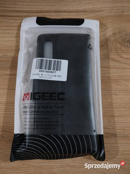 Czarne etui z klapką do HUAWEI P30 Olsztyn