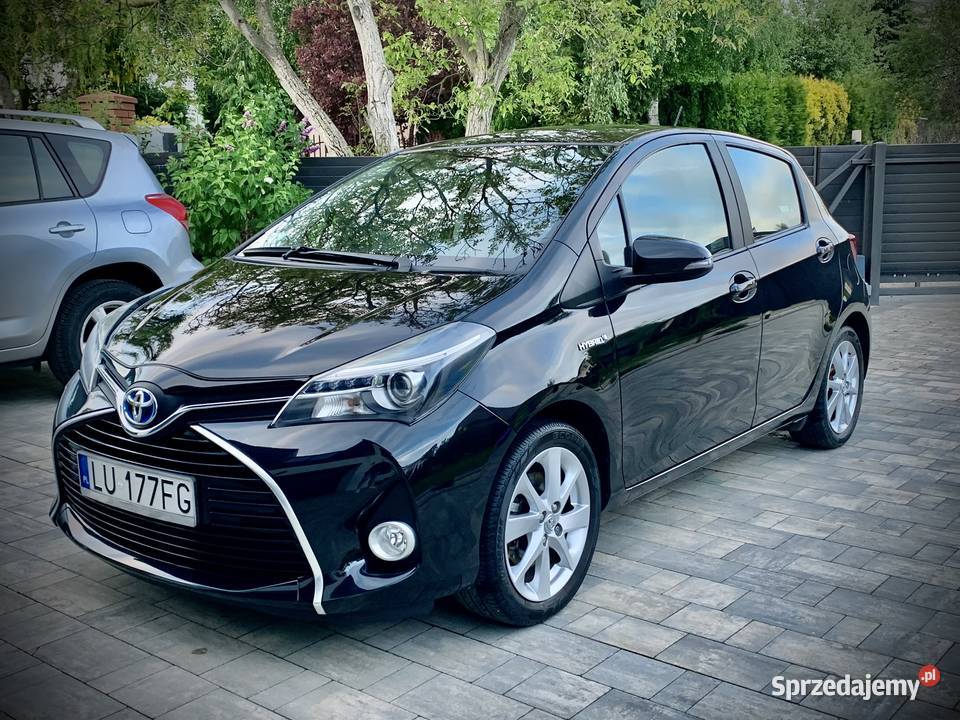 Toyota Yaris Hybrid 15 Stan idealny wersja full lubelskie Lublin