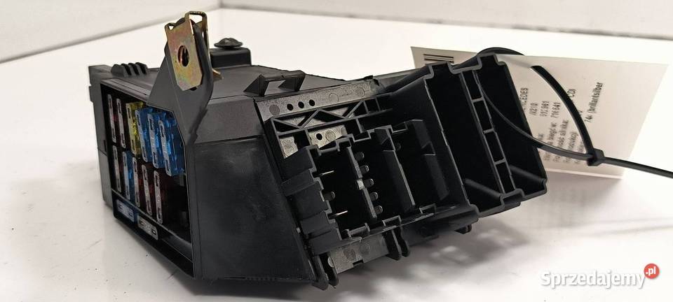 WŁĄCZNIK ŚWIATEŁ MERCEDES W210 2105450104 osobowe Lipno