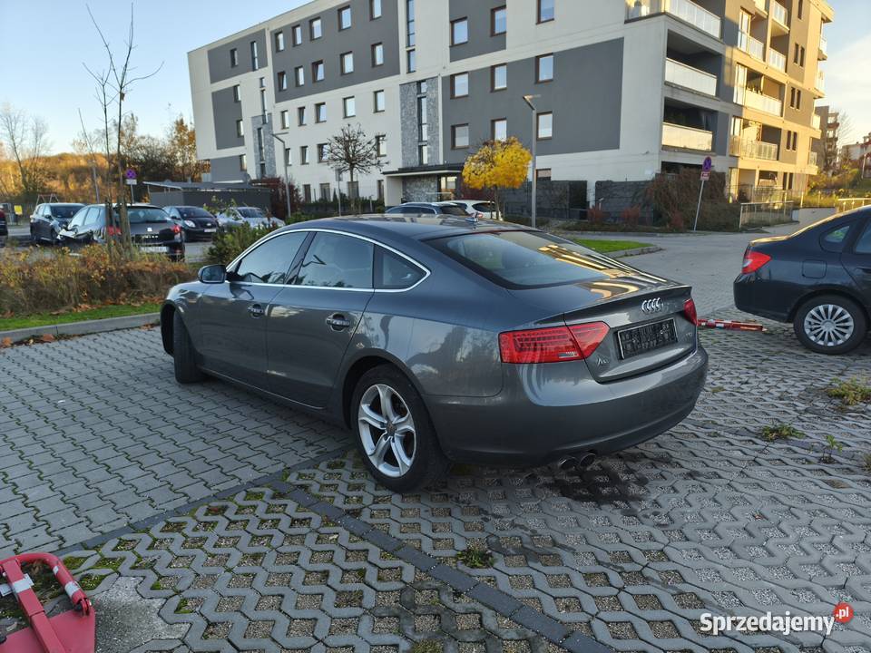 Zadbana Audi A5 gniazdo AUX A5