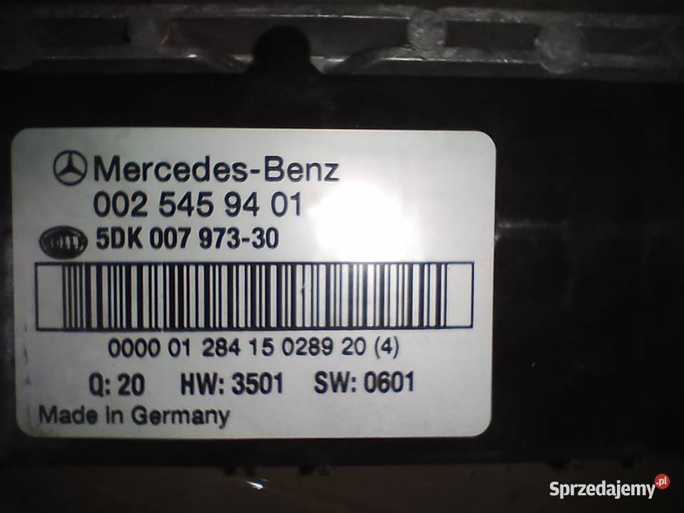 Mercedes Cklasa W203 Moduł SAM z bezpiecznikami Rok produkcji 2002