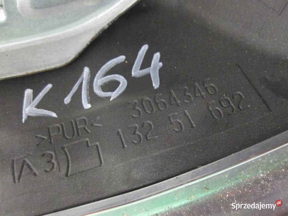 ASTRA J 13r kierownica 13351028 13251692