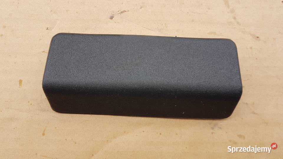 VW GOLF III 3 OSŁONA ZAŚLEPKA 191863739 osobowe Skarżysko-Kamienna