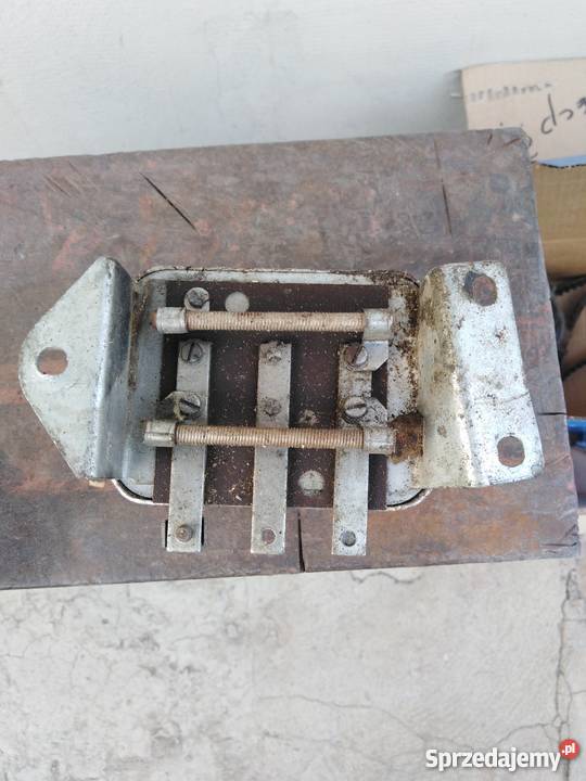 REGULATOR NAPIĘCIA PRĄDNICY SYRENA WARSZAWA NYSA Jasło