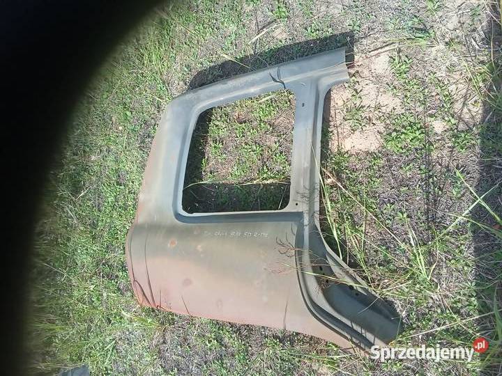 Toyota RAV4 RAV 4 błotnik tył prawy 9599 5 drzwi Byków