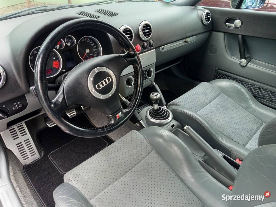 czarne tt 1800cm3 Bytów