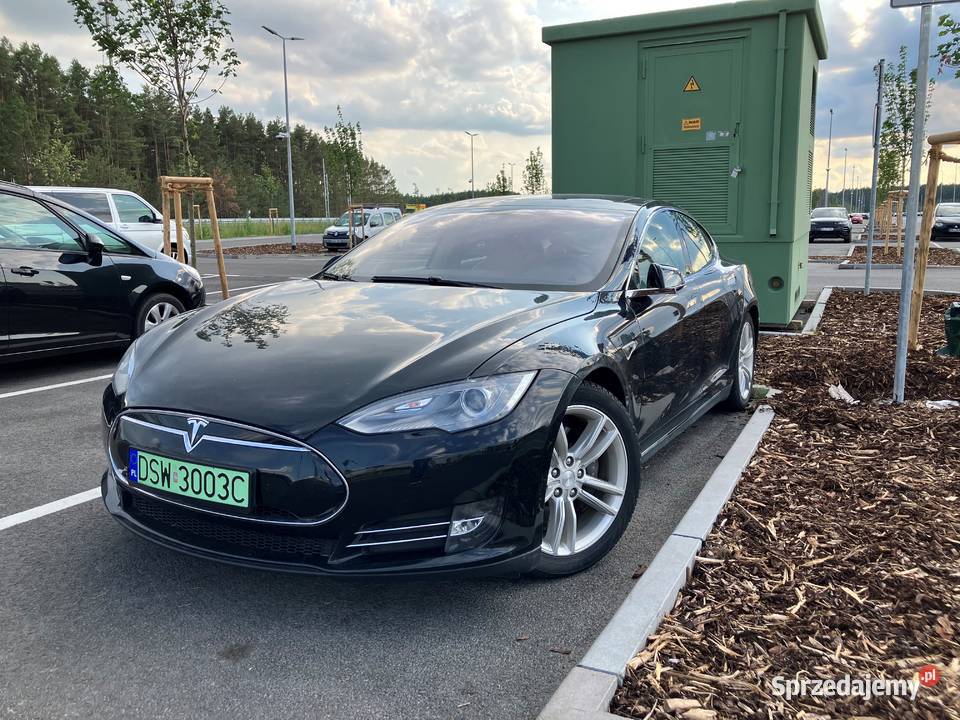 TESLA Model S P85 niski przebieg stan 169000km Świdnica