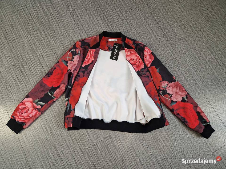 Lekka kurtka zapinana na zamek czarny Nowogard