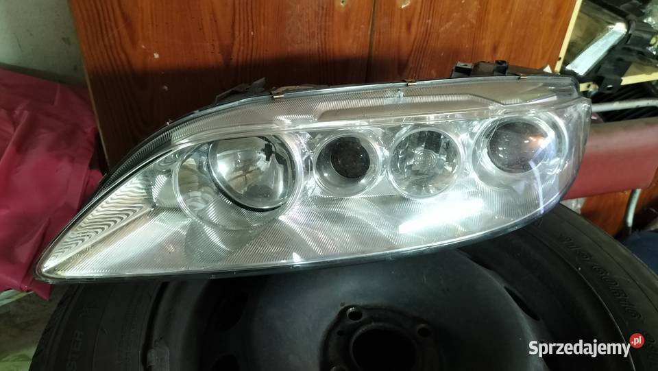 Mazda 6 przedni reflektor dolnośląskie