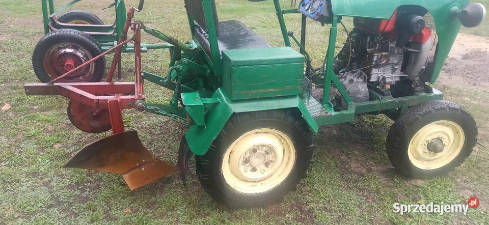 Sprzedam traktor sam