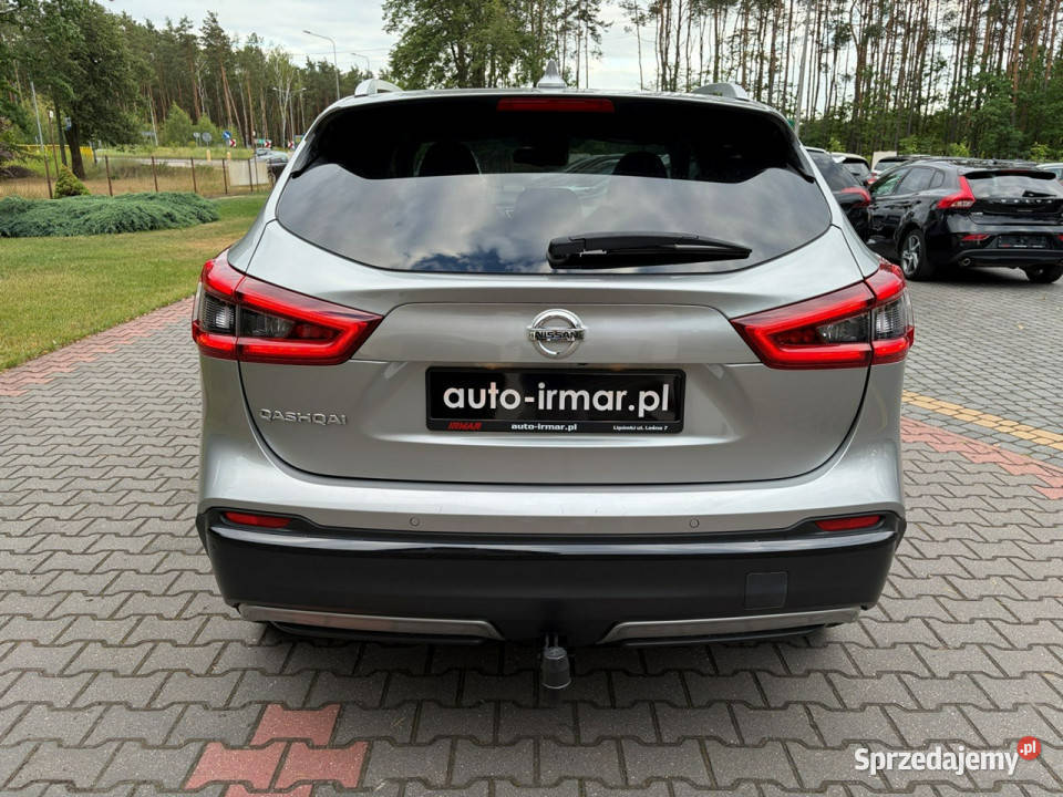Nissan Qashqai 13 140 Panorama Kamery 360 lakier metallic Lipówki