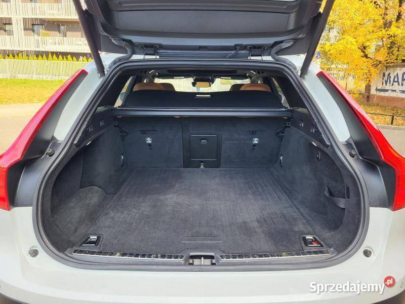Cross Country AWD4X4 20 benzyna T6 310 mazowieckie Warszawa