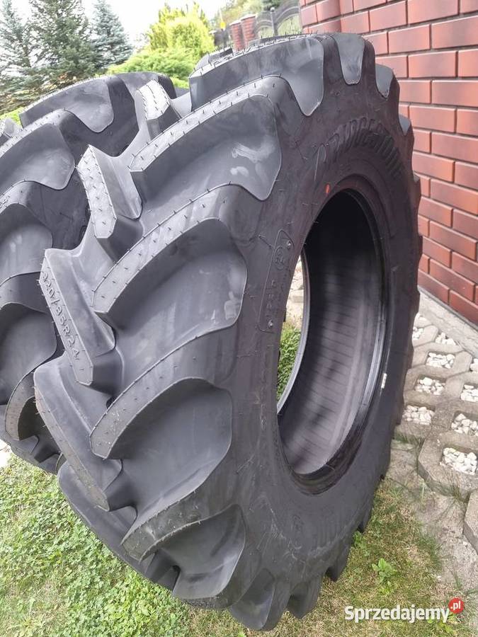 Opona 32085R24 124R24 TL Bridgestone 122D VXR Karczmiska Pierwsze