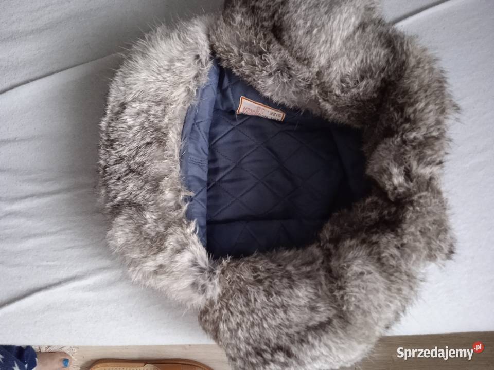 Czapka uszatka z naturalnego futra królika Kraków