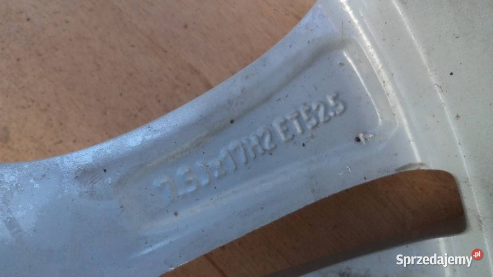 MERCEDES FELGA ALUMINIOWA 17 ET525 75J Rozmiar 17" Raczyn sprzedam