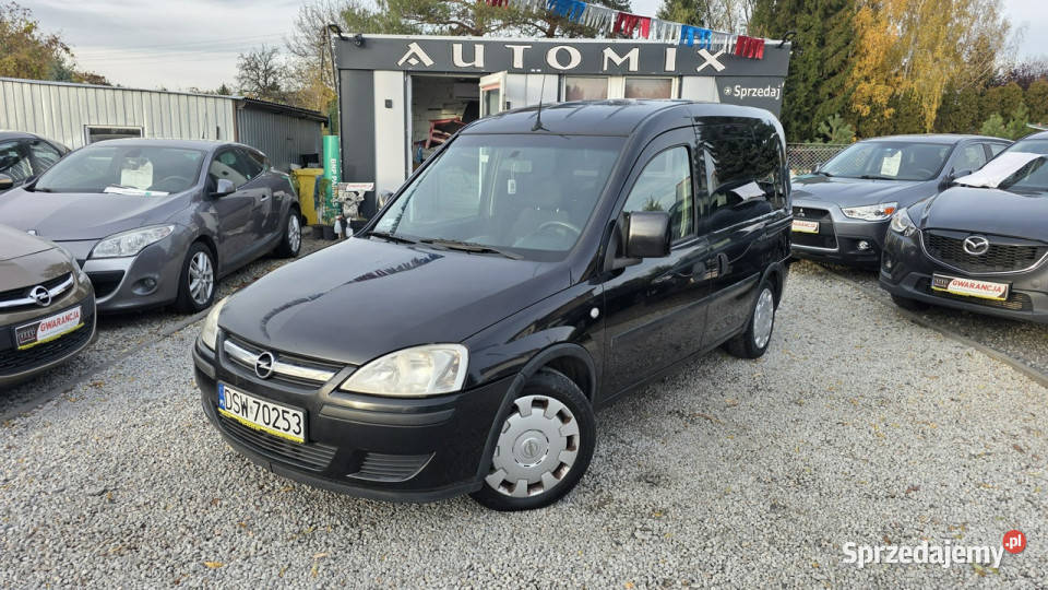 Opel Combo SPRZEDANY Super stan Klimahak ASR (kontrola trakcji) Świdnica