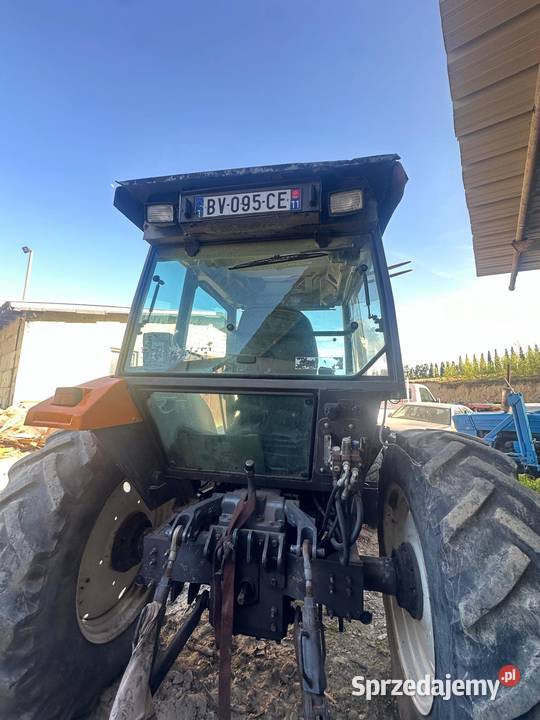 Ciągnik Traktor CLAAS Ares 547 T35 90 4x4 Kabina Tymowa