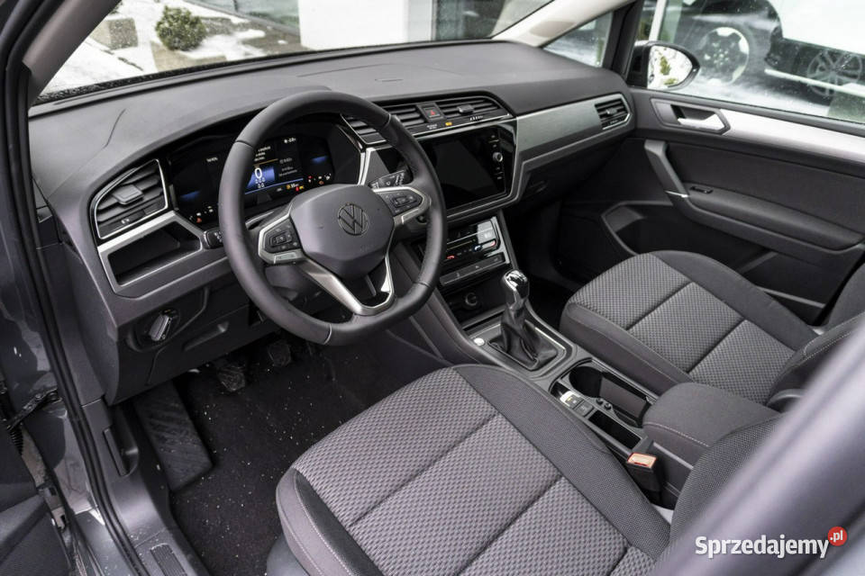 Volkswagen Touran Comfortline Plus 15 TSI EVO relingi dachowe Łódź