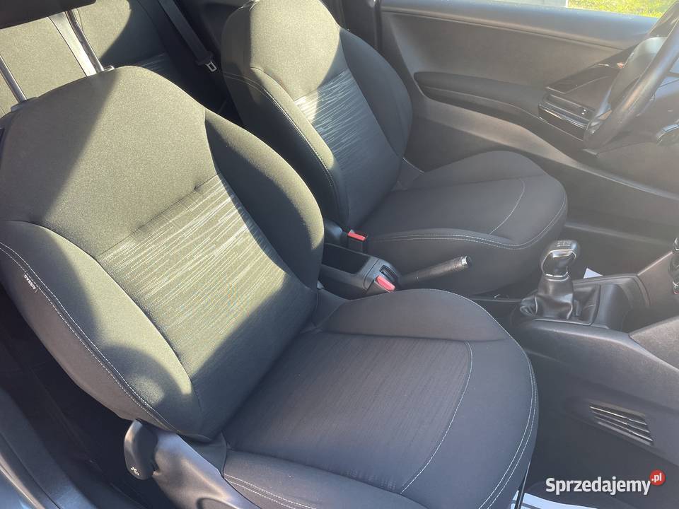 Peugeot 208 ekonomiczna benzyna tempomat Rzeszów sprzedam