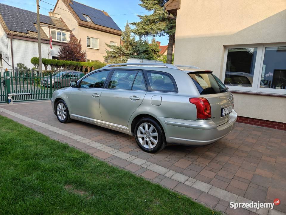 Toyota Avensis t25 2003 234 1wlasciciel w kraju Szczecin