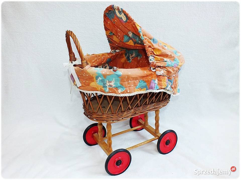 Stary Wózek wiklinowy lalek z lat 70 Idealny do Żary