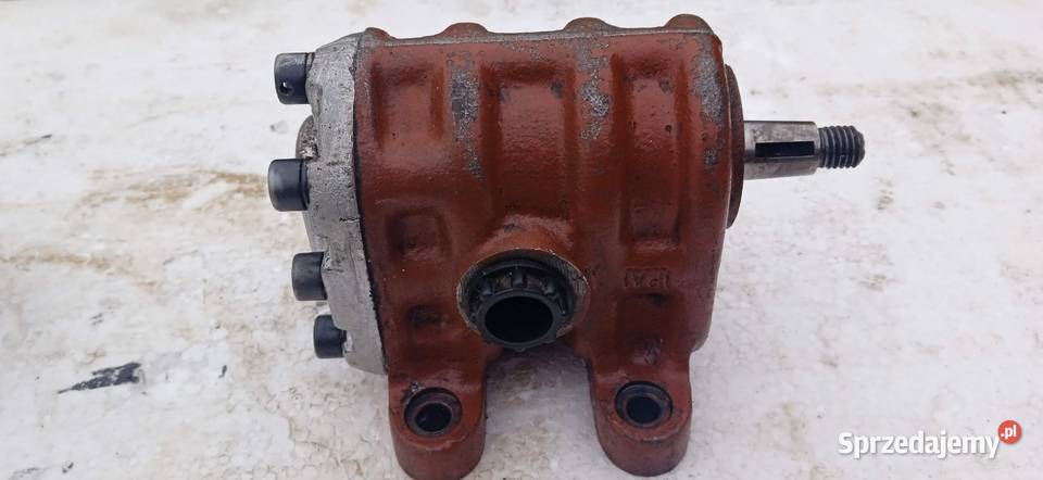Pompa hydrauliczna podnośnika ursus C330Orginał Jasieniec
