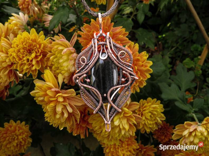 Miedziany wisiorek sokole oko rękodzieło