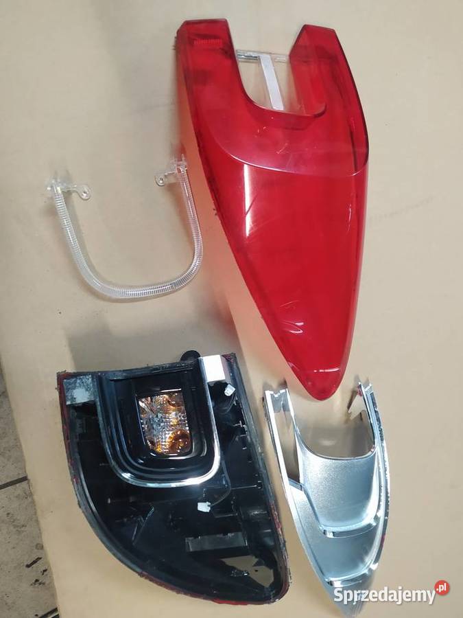 Klosz lampy tył Renault Kadjar 1518 osobowe Czeladź