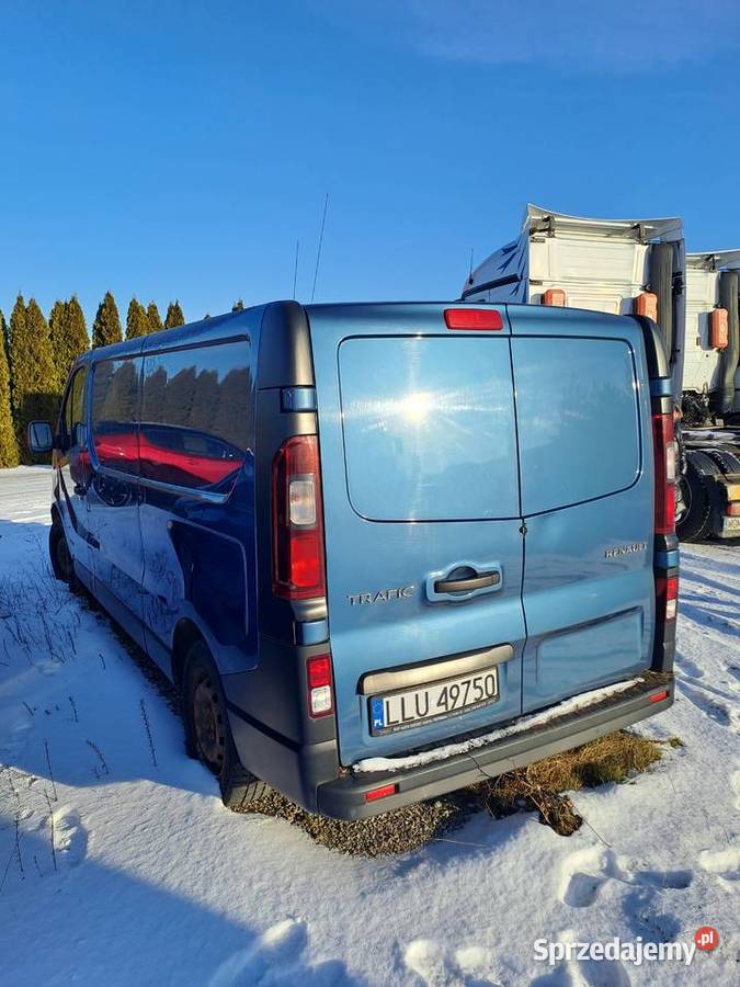 Syndyk sprzeda Renault Trafic Rok produkcji 2016 Warszawa