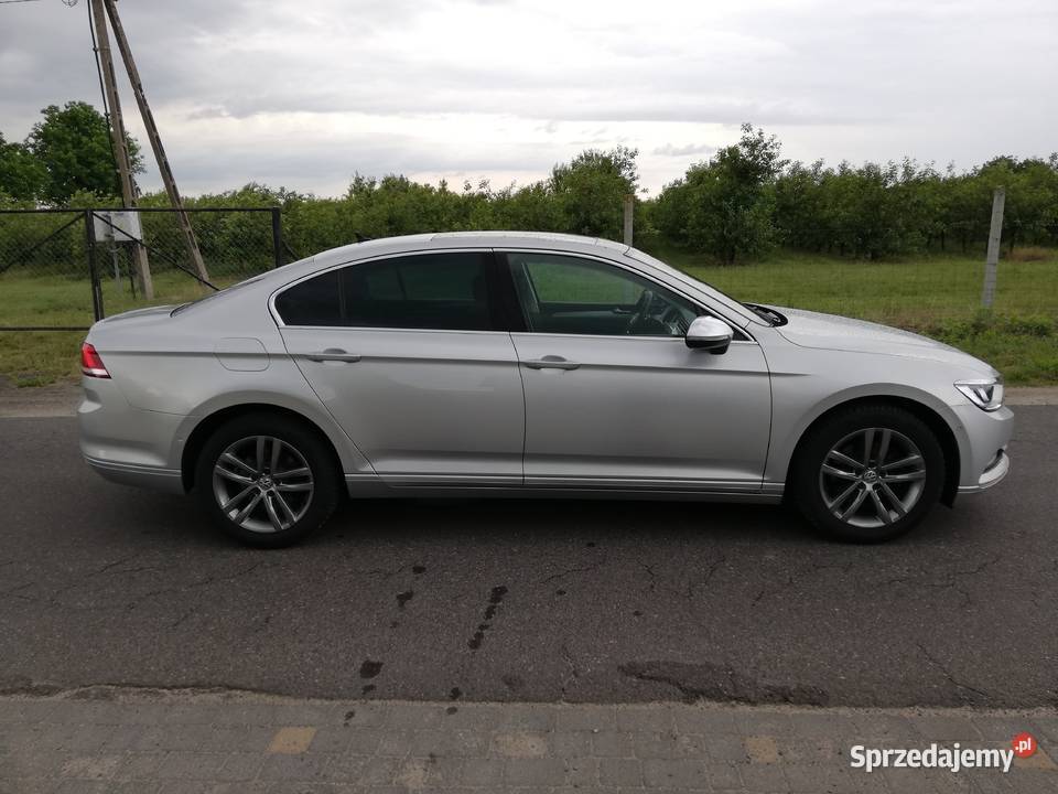 Volkswagen Passat B8 2015 14B 150 hak szyberdach manualna wielkopolskie Sompolno