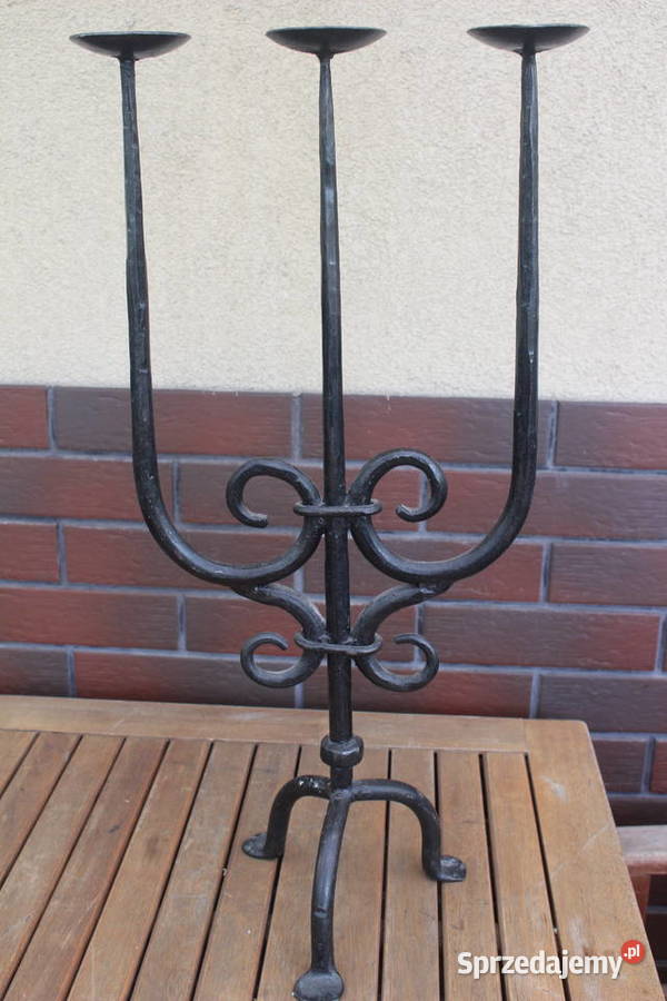 stary metalowy świecznik Kalisz