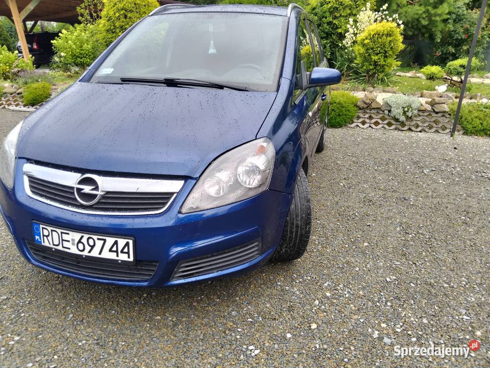 Opel Zafira garażowany Roźwienica