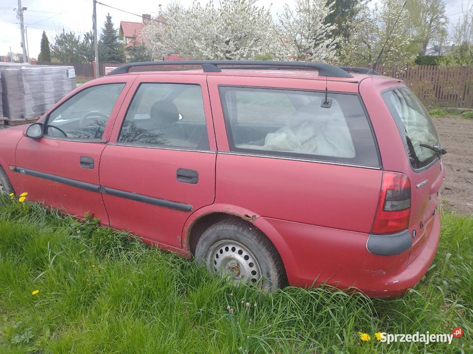 Vectra B opel 20 DI w całości na części Pozostałe Kraków