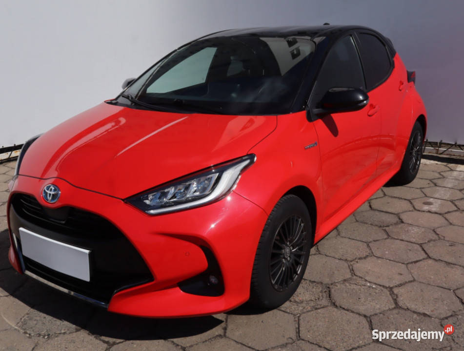 Toyota Yaris 15 Hybrid światła przeciwmgielne sprzedam