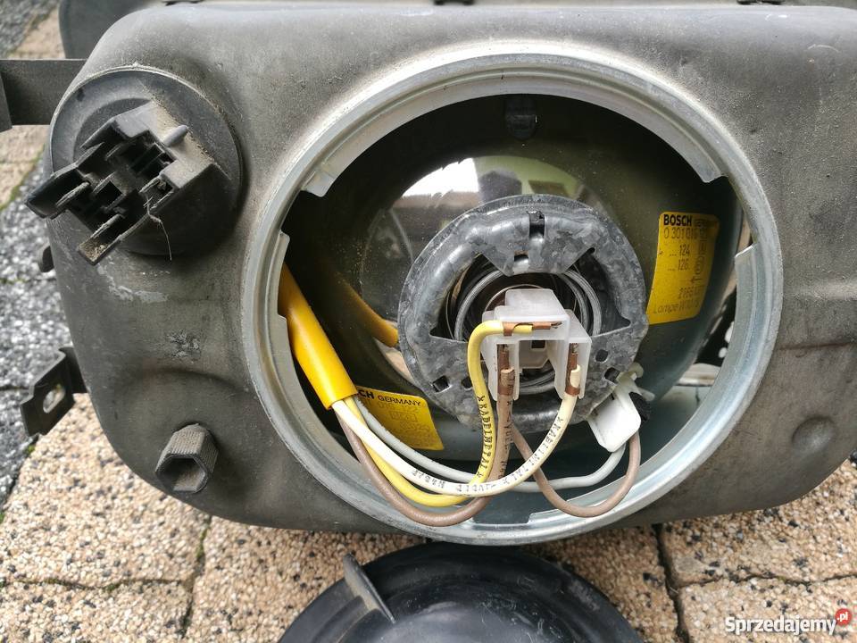 Reflektor lampa Bosch 0 301 016 122 Ford Prawe