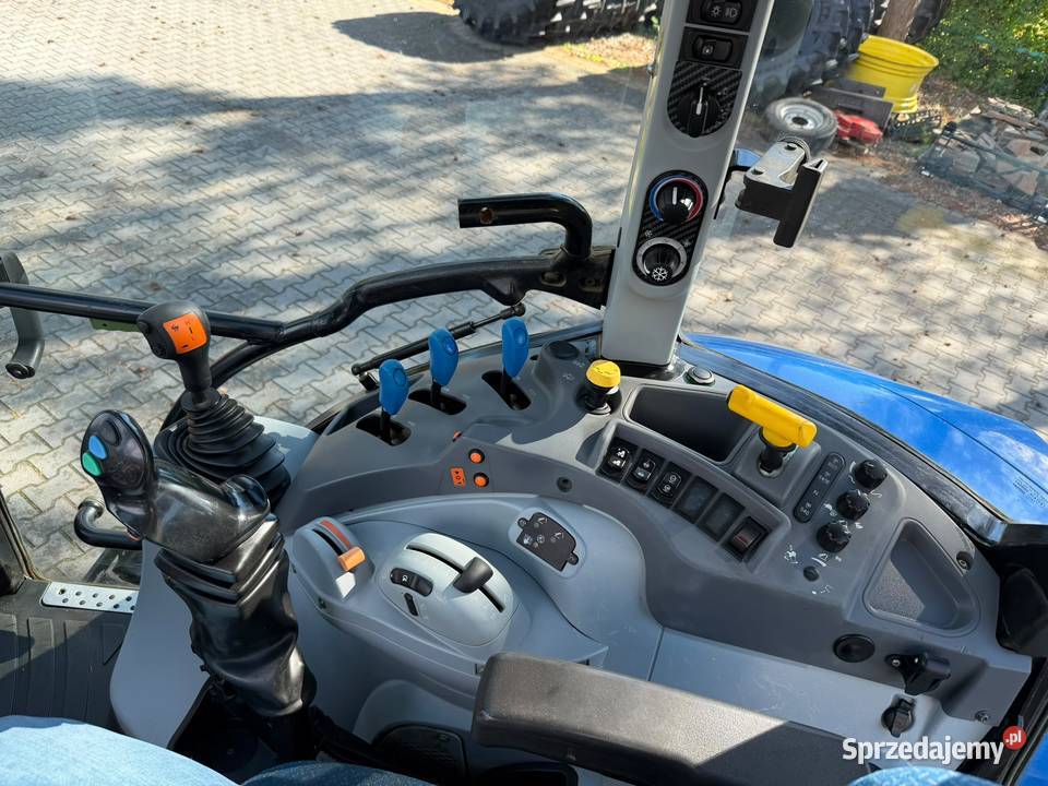 ew Holland T5105 elektro command TUR DeutzFahr New Holland mazowieckie Laskowiec