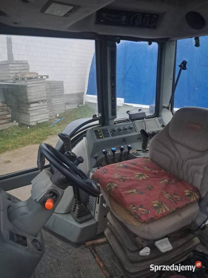 Valtra 8550 Rolnictwo Obrowo