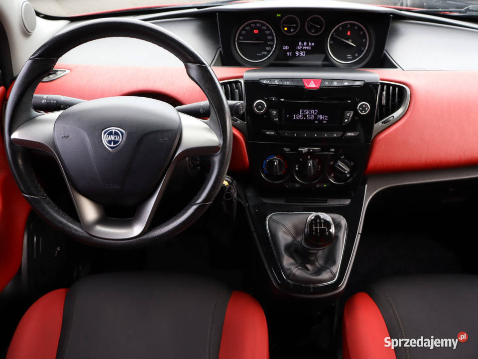 Lancia Ypsilon 12 Bielany Wrocławskie